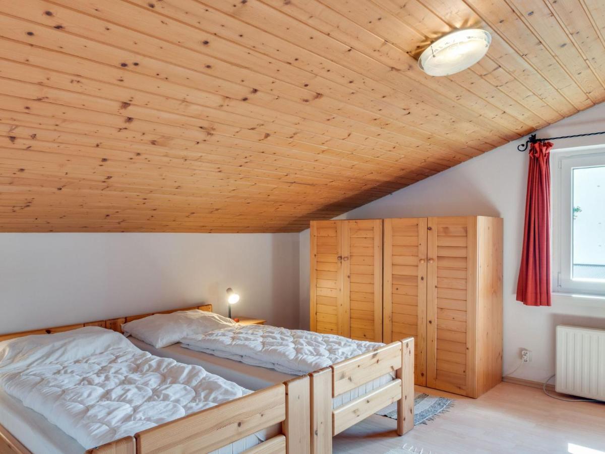 Spacious Chalet In Maishofen Near Forest Εξωτερικό φωτογραφία