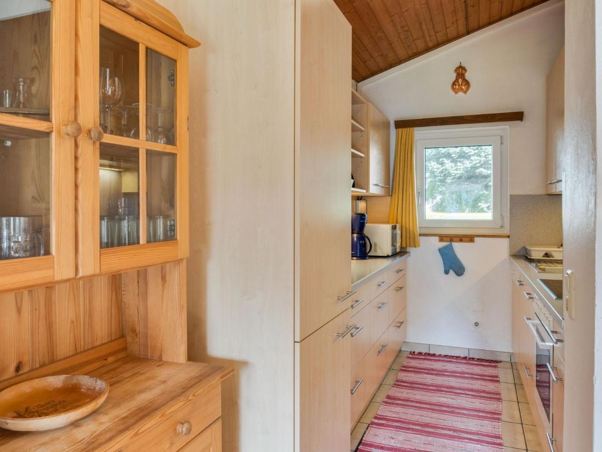 Spacious Chalet In Maishofen Near Forest Εξωτερικό φωτογραφία