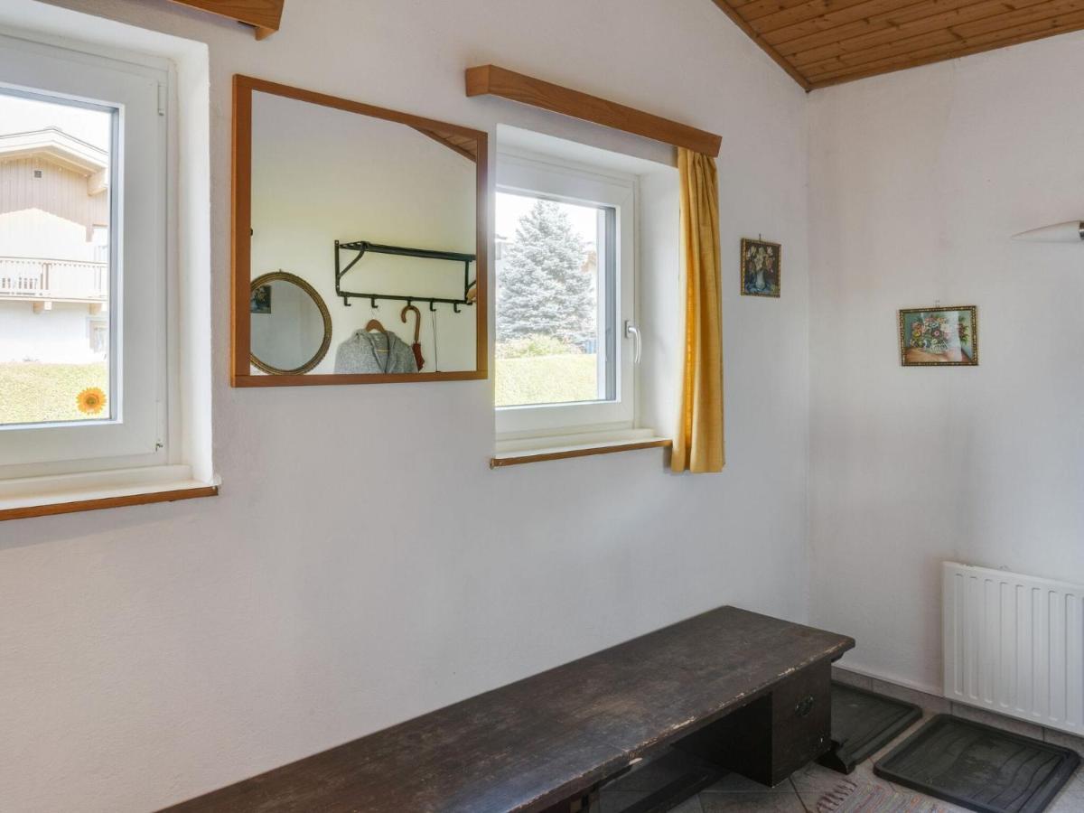 Spacious Chalet In Maishofen Near Forest Εξωτερικό φωτογραφία