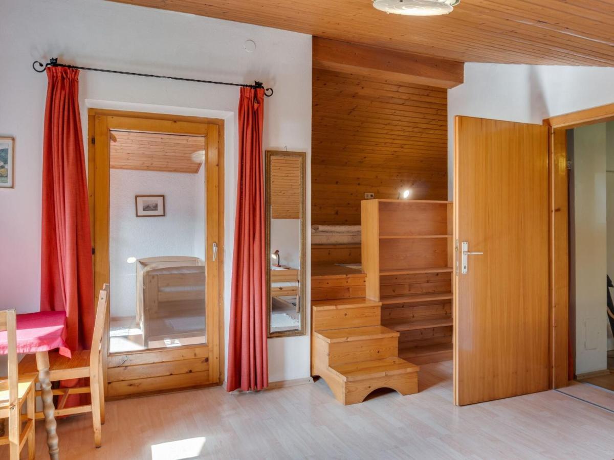 Spacious Chalet In Maishofen Near Forest Εξωτερικό φωτογραφία