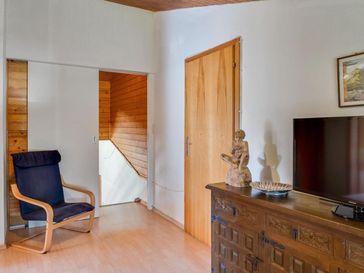 Spacious Chalet In Maishofen Near Forest Εξωτερικό φωτογραφία