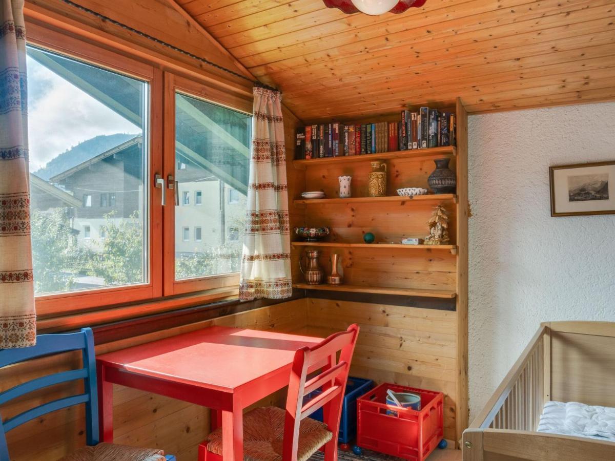 Spacious Chalet In Maishofen Near Forest Εξωτερικό φωτογραφία